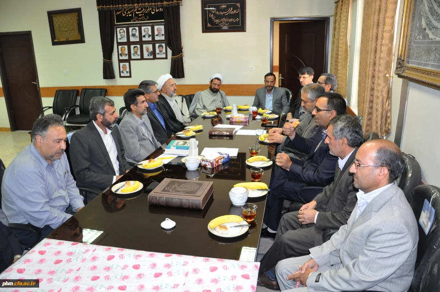 دیدار با استادان گروه معارف