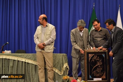 برگزیدگان مسابقه ویژه نامه نیمکت تقدیر شدند