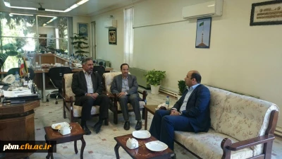 صبح دوشنبه 95/1/30  سرپرست مدیریت استانی دانشگاه فرهنگیان در دیداری که با مدیرکل محترم بهزیستی استان داشت تاکید بر ارتباط بیشتر و تعامل بین بهزیستی و دانشگاه فرهنگیان داشتند.