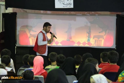 اجرای نمایش سایه ای شیران پرده توسط گروه تئاتر عروسکی پردیس شهید بهشتی در یازدهمین نمایشگاه بین المللی قرآن وعترت مشهد مقدس