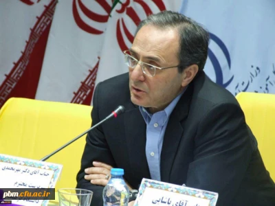 دکتر مهر محمدی در نشست سرپرستان مدیریت امور پردیس های استانی تاکید کرد
ضرورت اندیشیدن به نشانه های قوام و حیثیت دانشگاهی و شاخص های آن در دانشگاه فرهنگیان