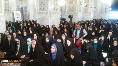 مراسم قرائت میثاق نامه دانشجویان دختر ورودی 91 دانشگاه فرهنگیان از دقایقی قبل در حرم مطهر حضرت رضا (ع) آغاز شد.