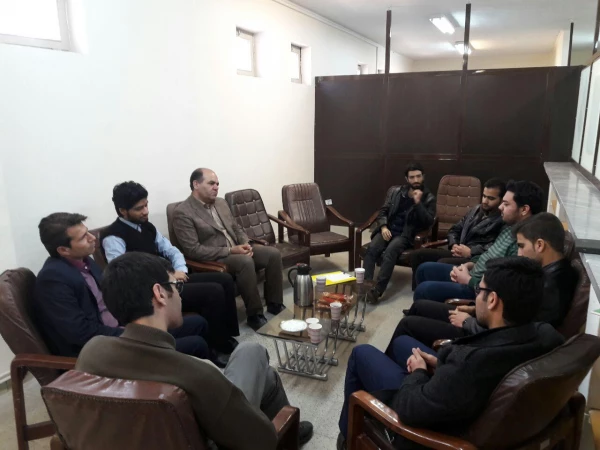 جلسات کارگاهی دانشجویان رشته راهنمایی و مشاوره