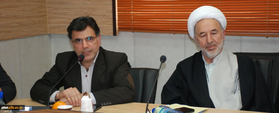 تکریم و معارفه روسای قدیم و جدید مرکز آموزش عالی ثامن الحجج(ع)