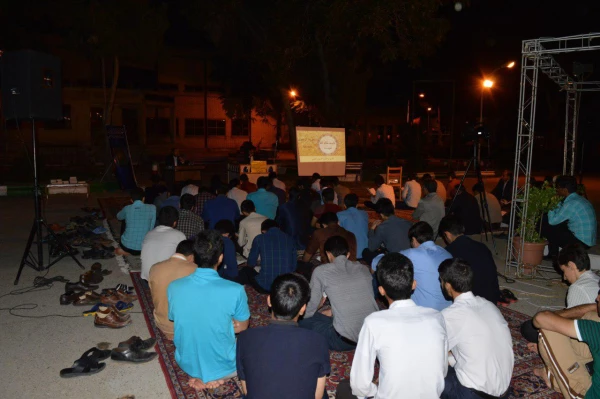 محفل انس و قرائت قرآن کریم