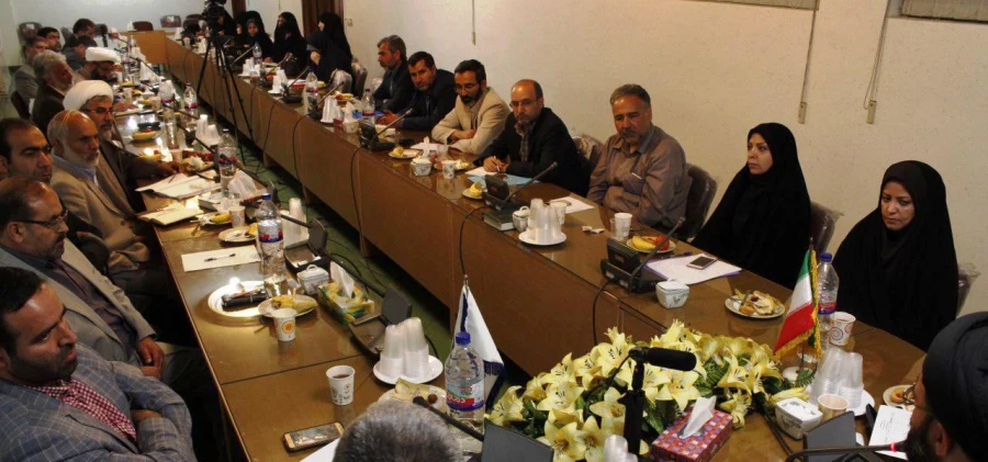 نشست صمیمانه مسئول نهاد نماینگی ولی فقیه در دانشگاه فرهنگیان با استادان گروه معارف خراسان رضوی