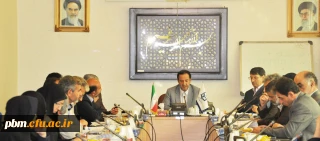 مدیر دانشگاه فرهنگیان خراسان رضوی در جمع مدیران جدید گروه های آموزشی:
مدیران گروه های آموزشی عصارة علمی دانشگاه فرهنگیان هستند