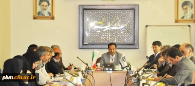 مدیر دانشگاه فرهنگیان خراسان رضوی در جمع مدیران جدید گروه های آموزشی:
مدیران گروه های آموزشی عصارة علمی دانشگاه فرهنگیان هستند