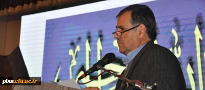 معاون پژوهش و فناوری دانشگاه فرهنگیان در جمع برگزیدگان پژوهشی و فرهنگی دانشگاه فرهنگیان خراسان رضوی:
دانشجومعلمان باید پژوهش و پژوهش گری را عنصر ذاتی دانشجویی و معلمی بدانند