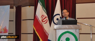 مدیر دانشگاه فرهنگیان خراسان رضوی در مراسم گرامی داشت هفته پژوهش:
اگر معلمان ما آگاه تر و بصیر تر حرکت کنند جامعه نیز به رشد و بالندگی بیشتری دست خواهد یا فت