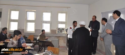 به مناسبت روز دانشجو انجام شد:
دیدار مسئولان پردیس شهید بهشتی با دانشجویان در کلاس های درس