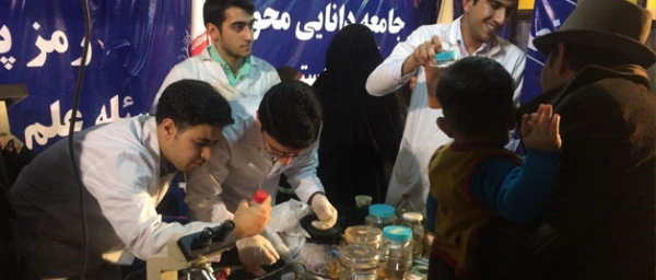 حضور فعال دانشجویان عضو انجمن علمی زیست شناسی در نمایشگاه دستاوردهای پژوهش استان