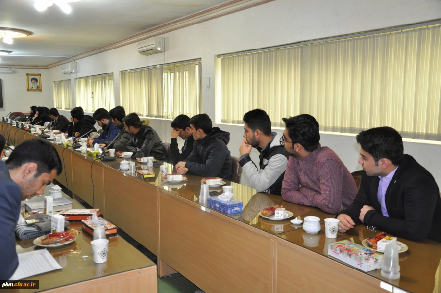 نشست مشترک معاون آموزشی پژوهشی و فرهنگی، کارشناسان حوزه آموزش و نمایندگان آموزشی دانشجویان پردیس شهید بهشتی