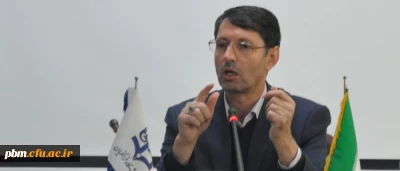 معاون آموزشی پژوهشی و فرهنگی امور پردیس های خراسان رضوی:
اهمیت دادن به حوزه پژوهش موجب پویایی دانشجویان و به روز شدن علمی استادان خواهد شد