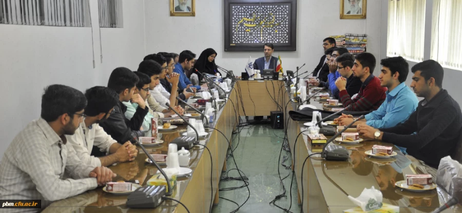 مراسم تقدیر از دانشجومعلمان فعال در برگزاری جشنواره تجربیات برتر فیزیک