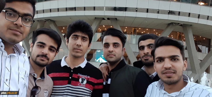 بازدید دانشجومعلمان پردیس شهید بهشتی از نمایشگاه کتاب تهران