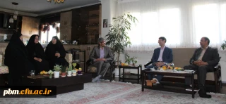 همزمان با هفته بزرگداشت مقام معلم انجام شد:
دیدار سرپرست دانشگاه فرهنگیان خراسان رضوی با دو تن از پیشکسوتان دانشگاه