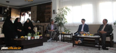 همزمان با هفته بزرگداشت مقام معلم انجام شد:
دیدار سرپرست دانشگاه فرهنگیان خراسان رضوی با دو تن از پیشکسوتان دانشگاه