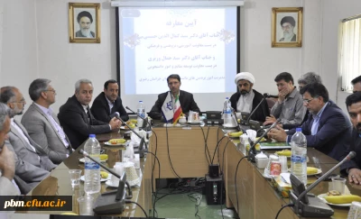 سرپرست امور پردیس های دانشگاه فرهنگیان خراسان رضوی:
هریک از کارکنان باید حوزه کاری خود را با تمام وجود بفهمند و درک کنند