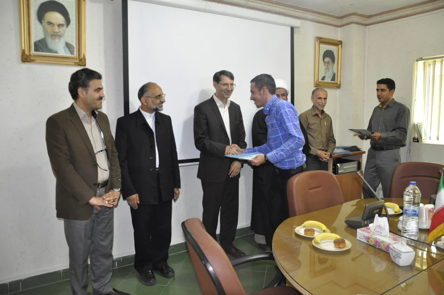 تقدیر از برگزیدگان مسابقات فرهنگی و اجتماعی مرحله استانی