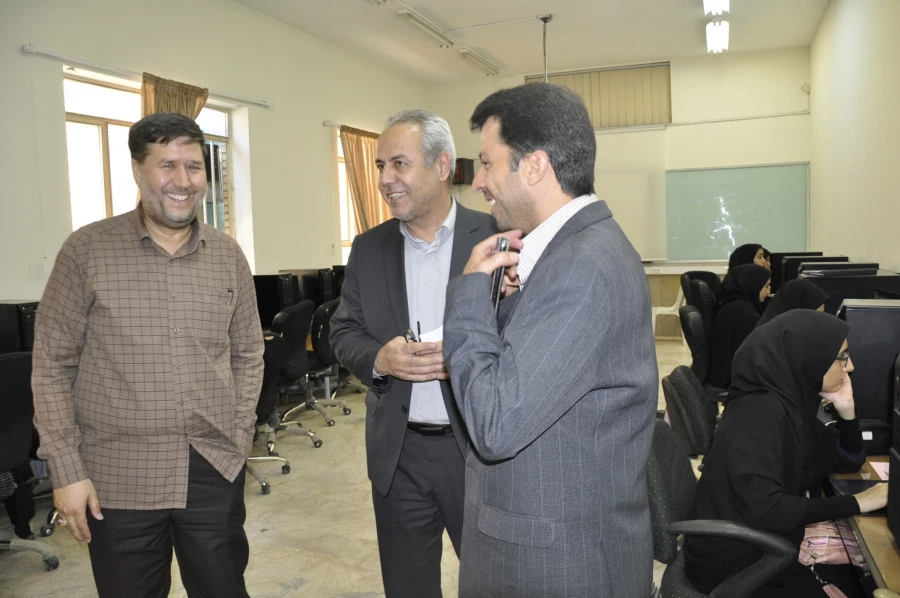 بازدید معاون آموزشی دانشگاه فرهنگیان از مرحله کشوری مسابقات فرهنگی و اجتماعی