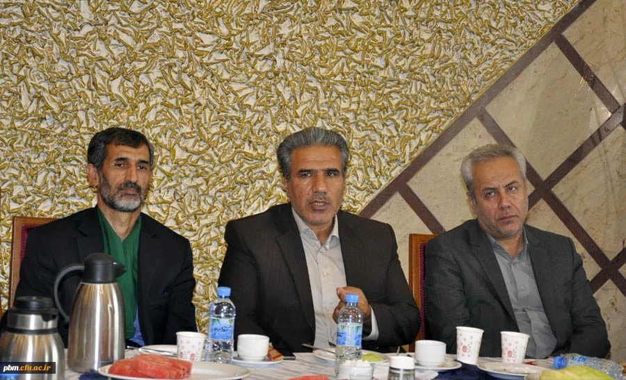 ارج نهادن به ایثار و ایثارگر می تواند سنگ بنای ساختن نسلی قوی و شجاع باشد