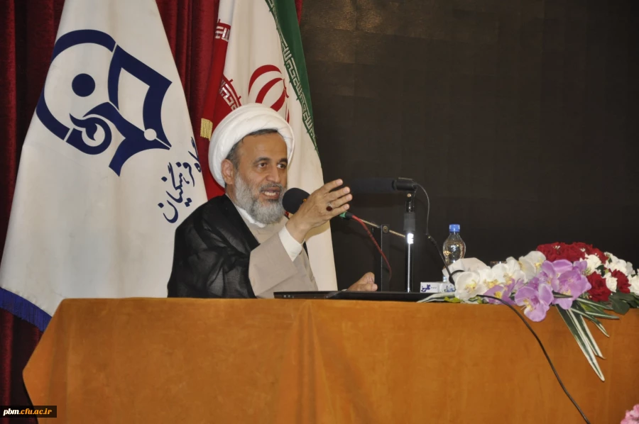 سعی کنید دانش اموزان را قوی تربیت کنید