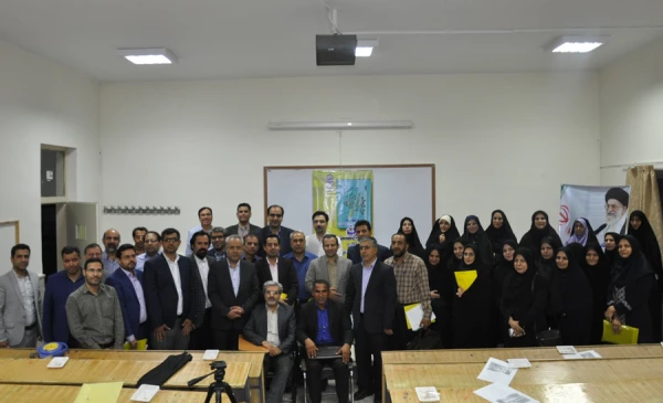 مطالعه کتاب های درسی باید منجر به ایجاد حس شادمانی، امنیت و رضایت در مخاطبان شود