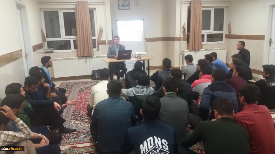 کارگاه های آموزشی روزانه به مناسبت هفته سلامت روان