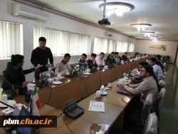 برگزاری کارگاه های آموزشی روزانه به مناسبت هفته سلامت روان