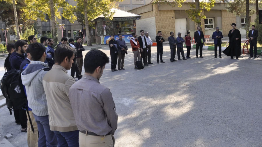 آیین بدرقه دانشجومعلمان اعزامی به کربلا جهت شرکت در مراسم اربعین حسینی