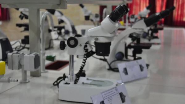 بخشی از تجهیزات جدید آزمایشگاه پردیس شهید بهشتی