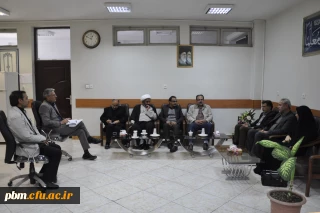 برگزاری جلسه بررسی ضرورت و نحوه استقرار میز خدمت در دانشگاه فرهنگیان