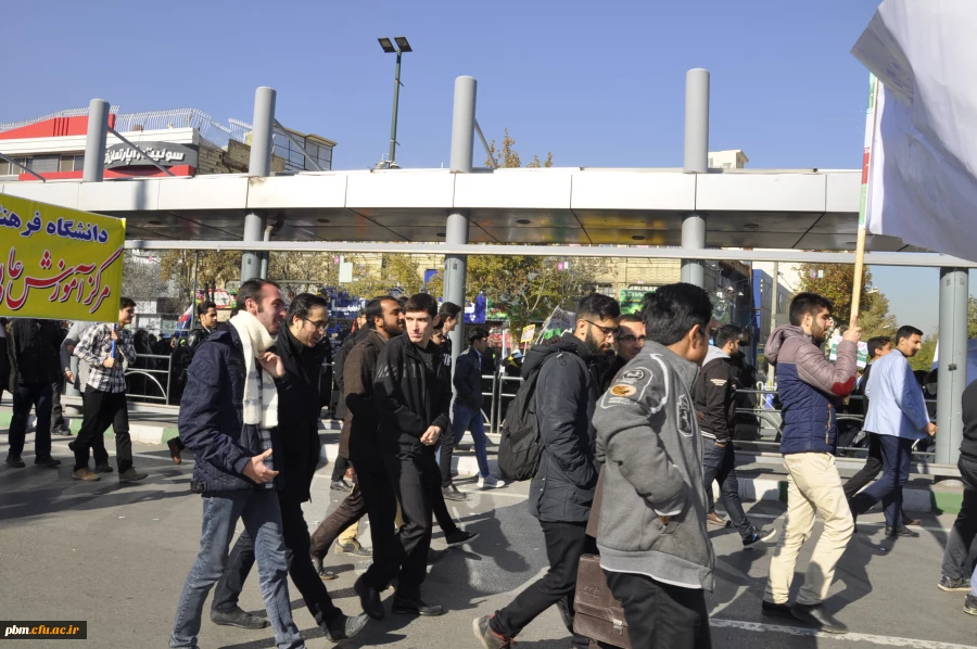 شکوه حضور در راهپیمایی 13 آبان