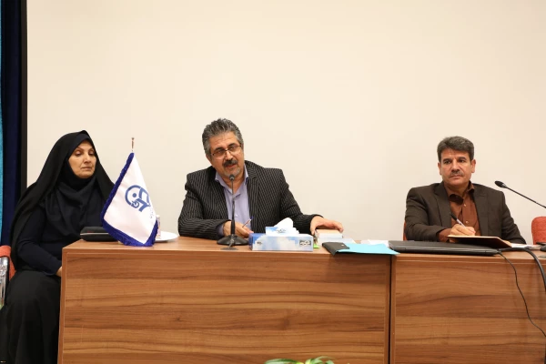 نشست کمیته های استانی سیاست گذاری مراسم نکوداشت یکصدمین سال تربیت معلم