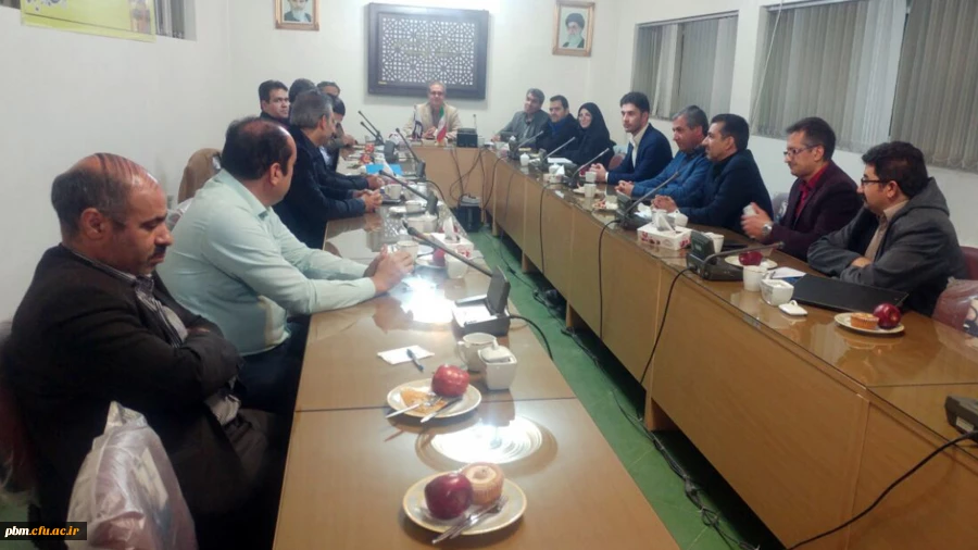 اولین نشست هم اندیشی گروه آموزش زبان انگلیسی دانشگاه فرهنگیان خراسان رضوی و دبیران زبان انگلیسی مدارس میزبان