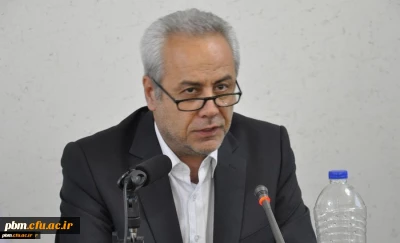 معاون آموزشی، پژوهشی و فرهنگی دانشگاه فرهنگیان خراسان رضوی اعلام کرد:
عصر روز دوشنبه 12 آذر انتخابات مدیران گروه های آموزشی برگزار می شود