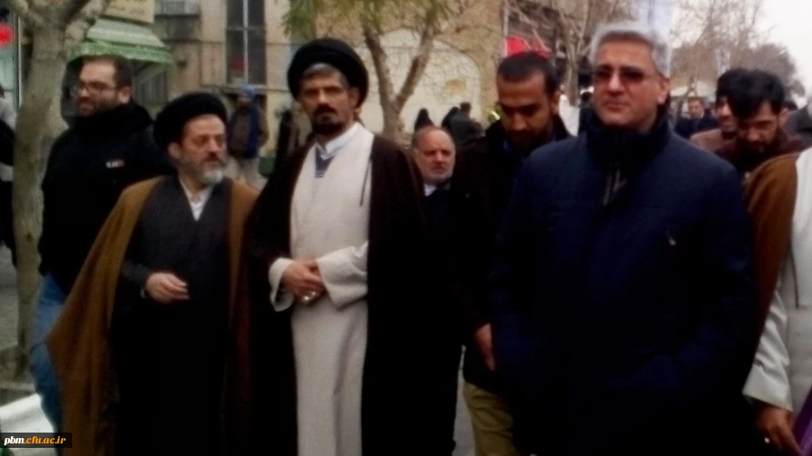 شرکت مسئولان، استادان، کارکنان و دانشجویان دانشگاه فرهنگیان خراسان رضوی در راهپیمایی روز بصیرت و میثاق امت با ولایت