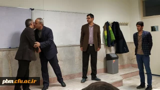 تقدیر از استاد منتخب دانشجویان توسط معاون دانشگاه فرهنگیان خراسان رضوی