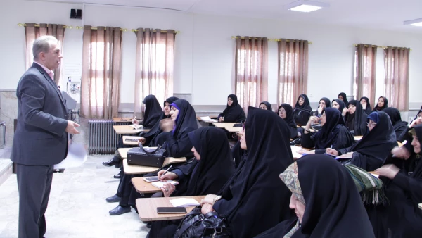 برگزاری 27 کلاس آموزشی در نخستین روز از گردهمایی رویش