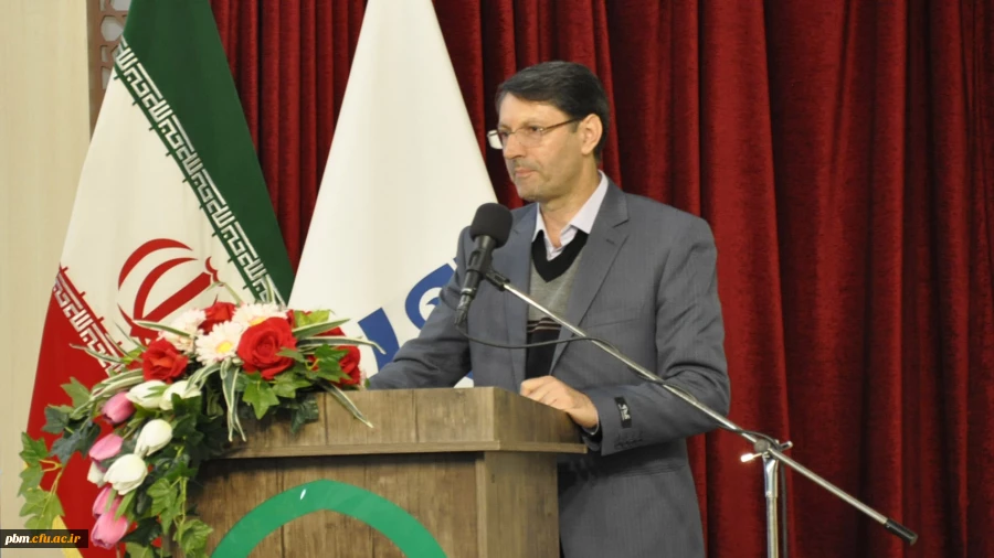 باید قدر کسانی را که فرایندی کار می کنند بدانیم