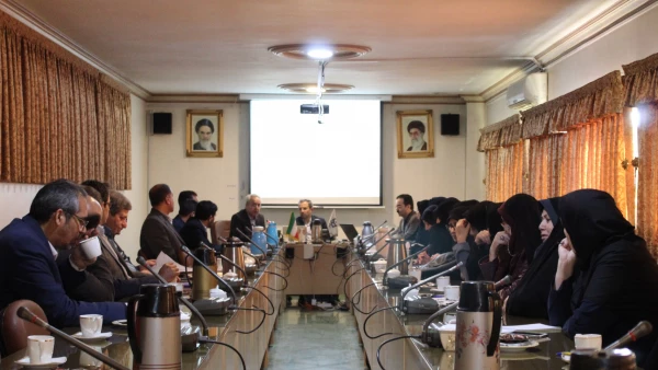 برنامه های دانشگاه برای ارتقاء سطح توانمندی حرفه ای پژوهشگران و اعضای هیأت علمی