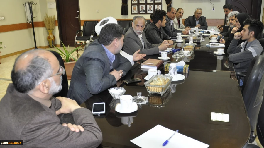 جلسه هماهنگی و برنامه ریزی برای برگزاری همایش دانشجویی هفته معلم