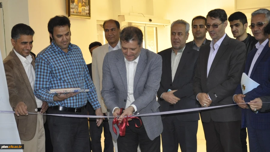 آیین گشایش نمایشگاه دستاوردها و تولیدات فرهنگی، هنری و اجتماعی