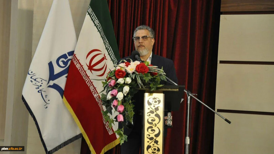 تربیت نو معلمان کارآفرین، از جمله سیاست های دانشگاه فرهنگیان است