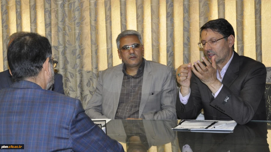 جلسه انعقاد تفاهم نامه همکاری میان دانشگاه فرهنگیان خراسان رضوی و دانشگاه علوم پزشکی مشهد