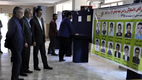 بازدید مسئولان دانشگاه فرهنگیان خراسان رضوی از انتخابات شورای صنفی دانشجویی پردیس شهید بهشتی