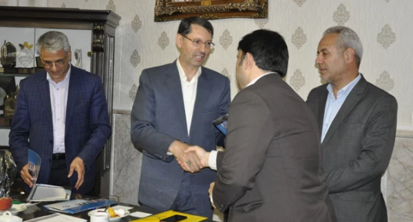 برگزاری آیین معارفه کارشناسان جدید پردیس شهید بهشتی مشهد