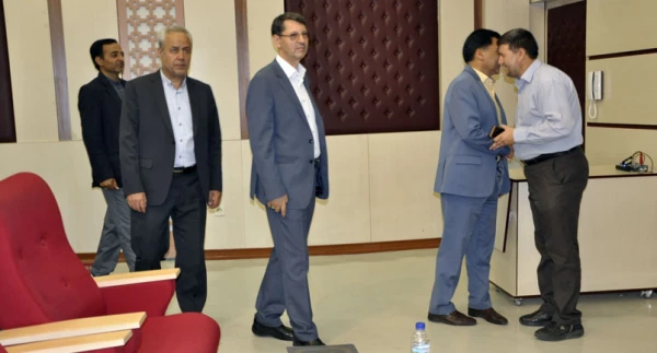 بازدید معاون فرهنگی اجتماعی دانشگاه فرهنگیان از مسابقات قرآنی دانشجومعلمان