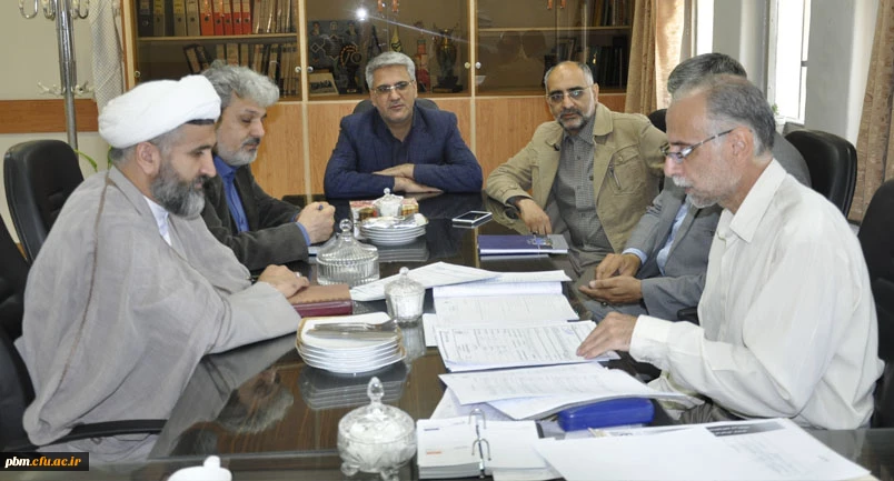 جلسه شورای انضباطی پردیس شهید بهشتی مشهد